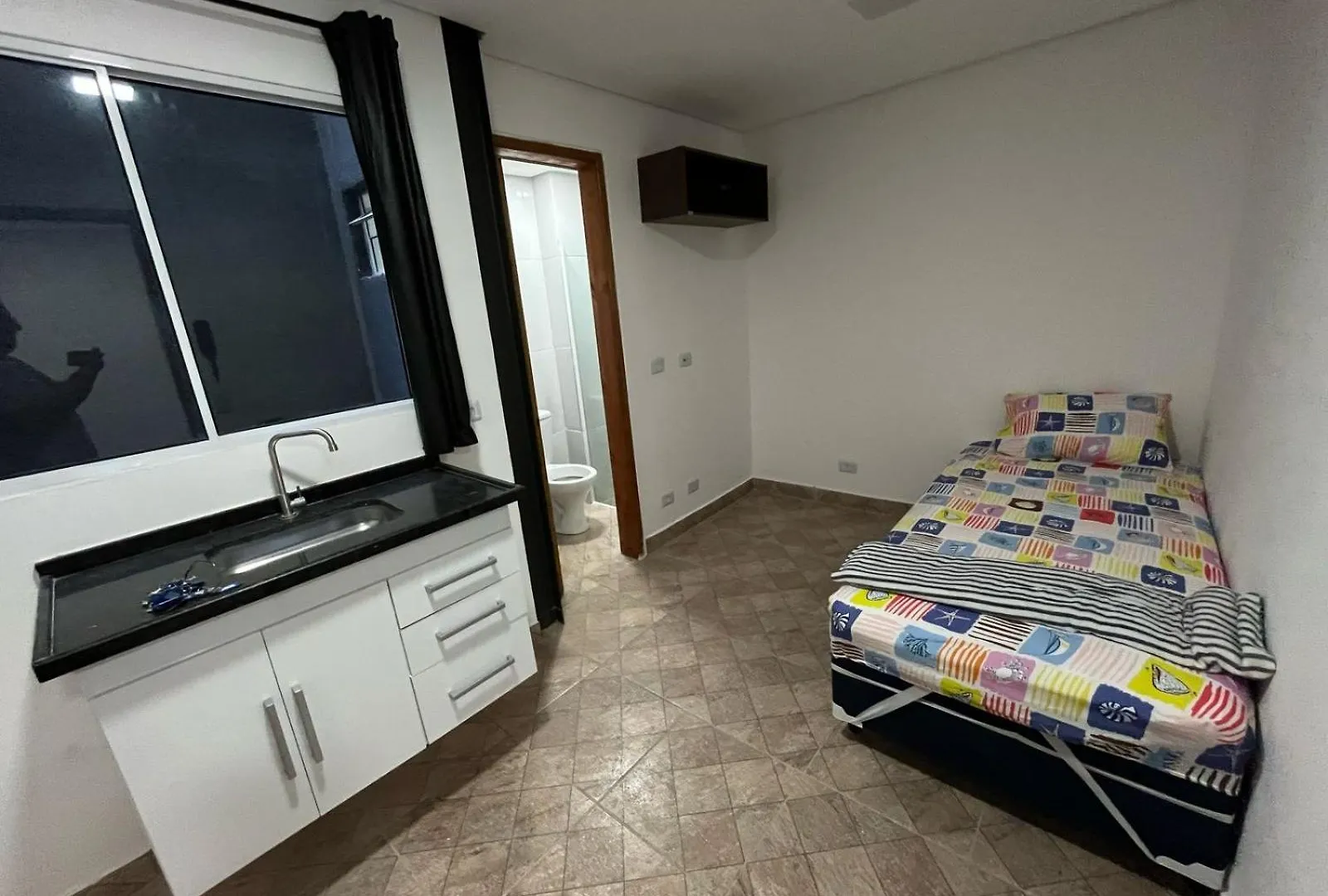Kontakte von Condominio Residencial Vitoria 3